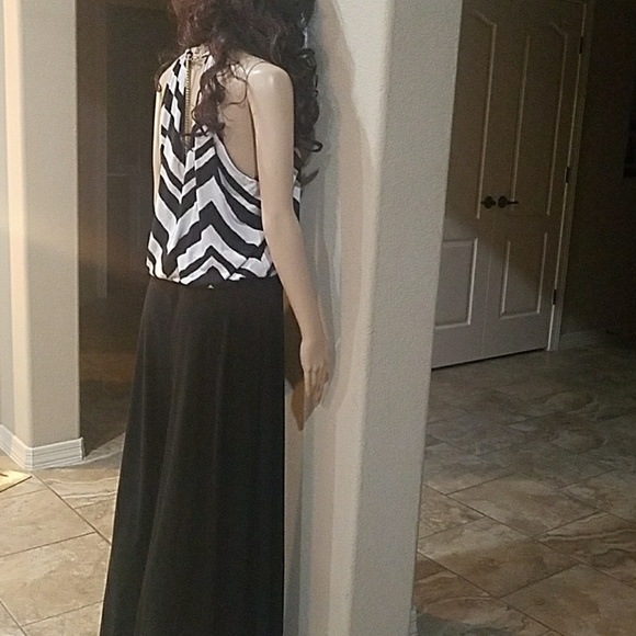 Halter Top Pant Suit - Picture 7 of 7